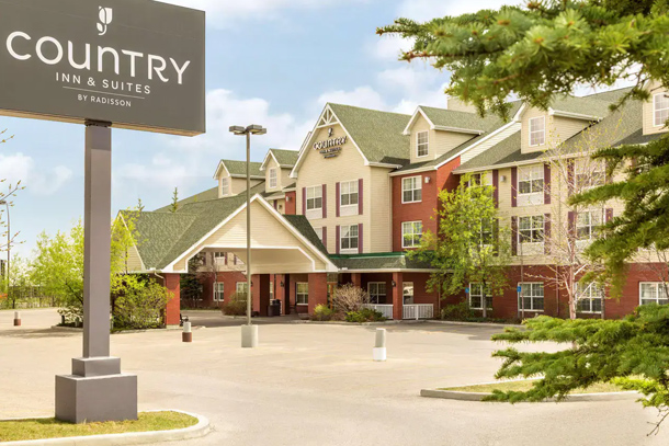 Country Inn & Suites by Radisson Calgary-Airport