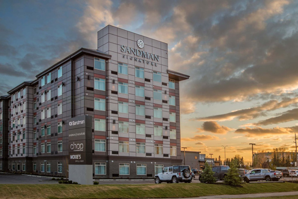 Sandman Signature Calgary Airport Hotel
