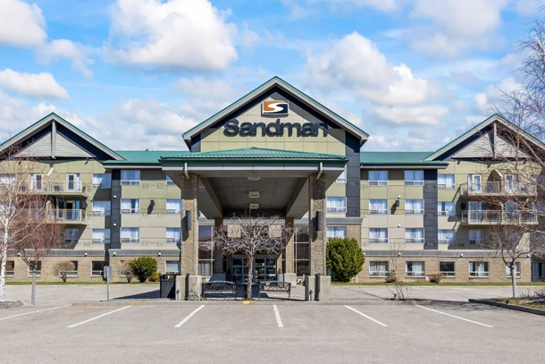 Sandman Hotel & Suites Calgary West