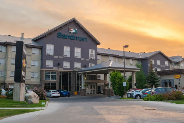 Sandman Hotel & Suites Calgary South